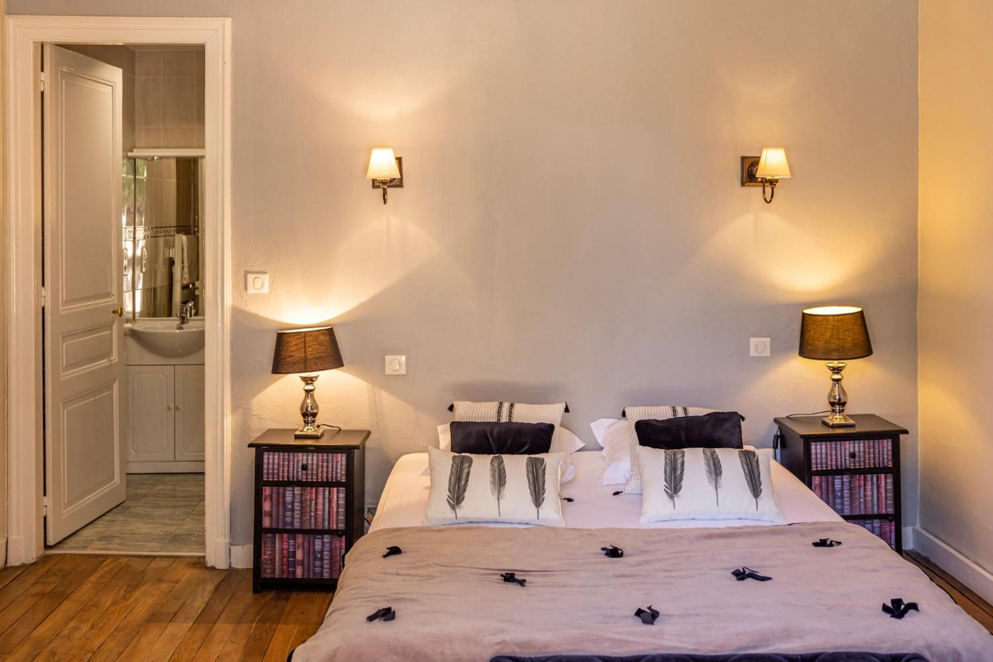 Domaine De La Clauzure Hotel La Roche-Canillac Kültér fotó